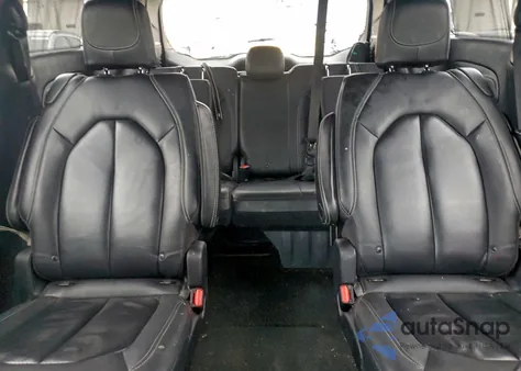 2020 Chrysler Pacifica Touring L Plus z USA, uszkodzony, nr VIN 2C4RC1EG1LR266440